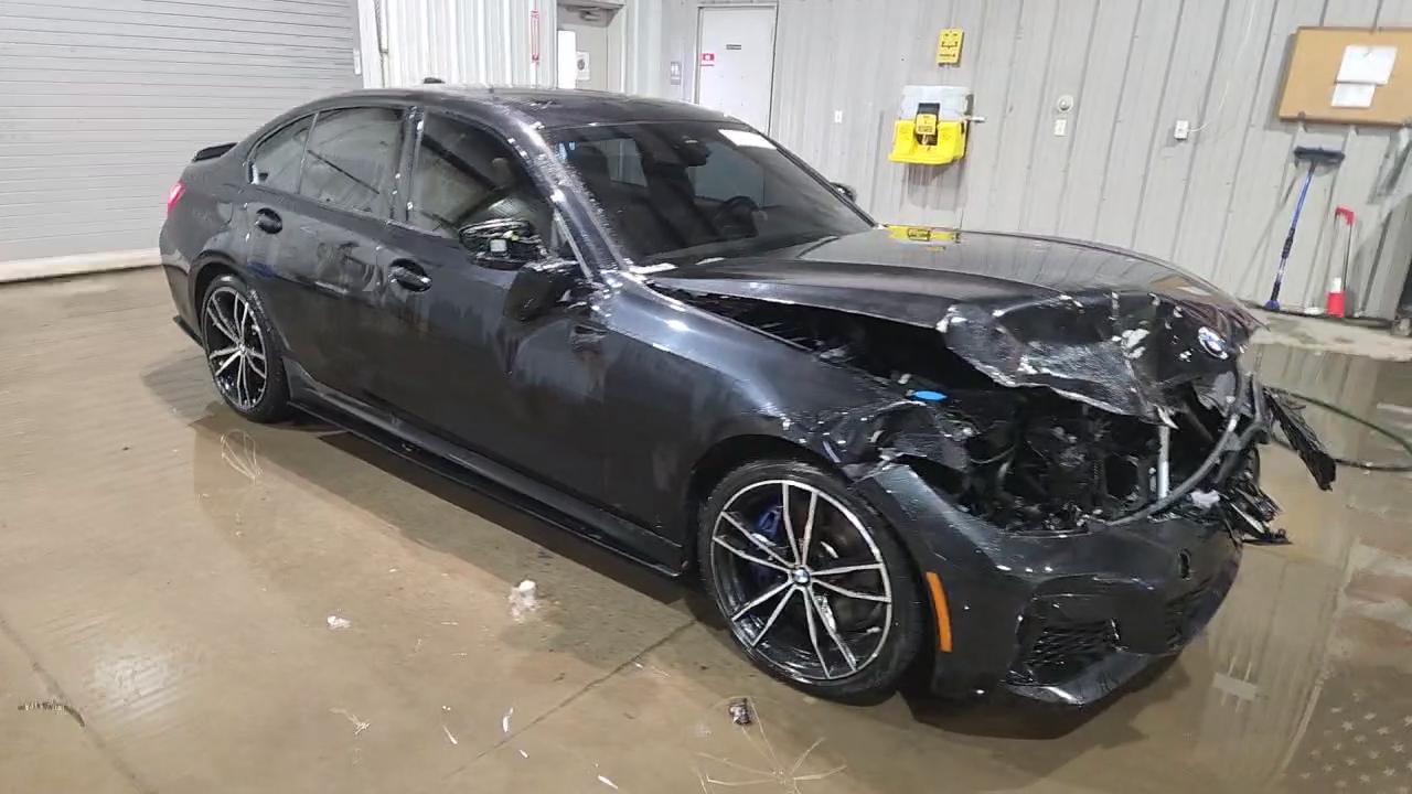 Фото: 3MW5U9J03N8C32289