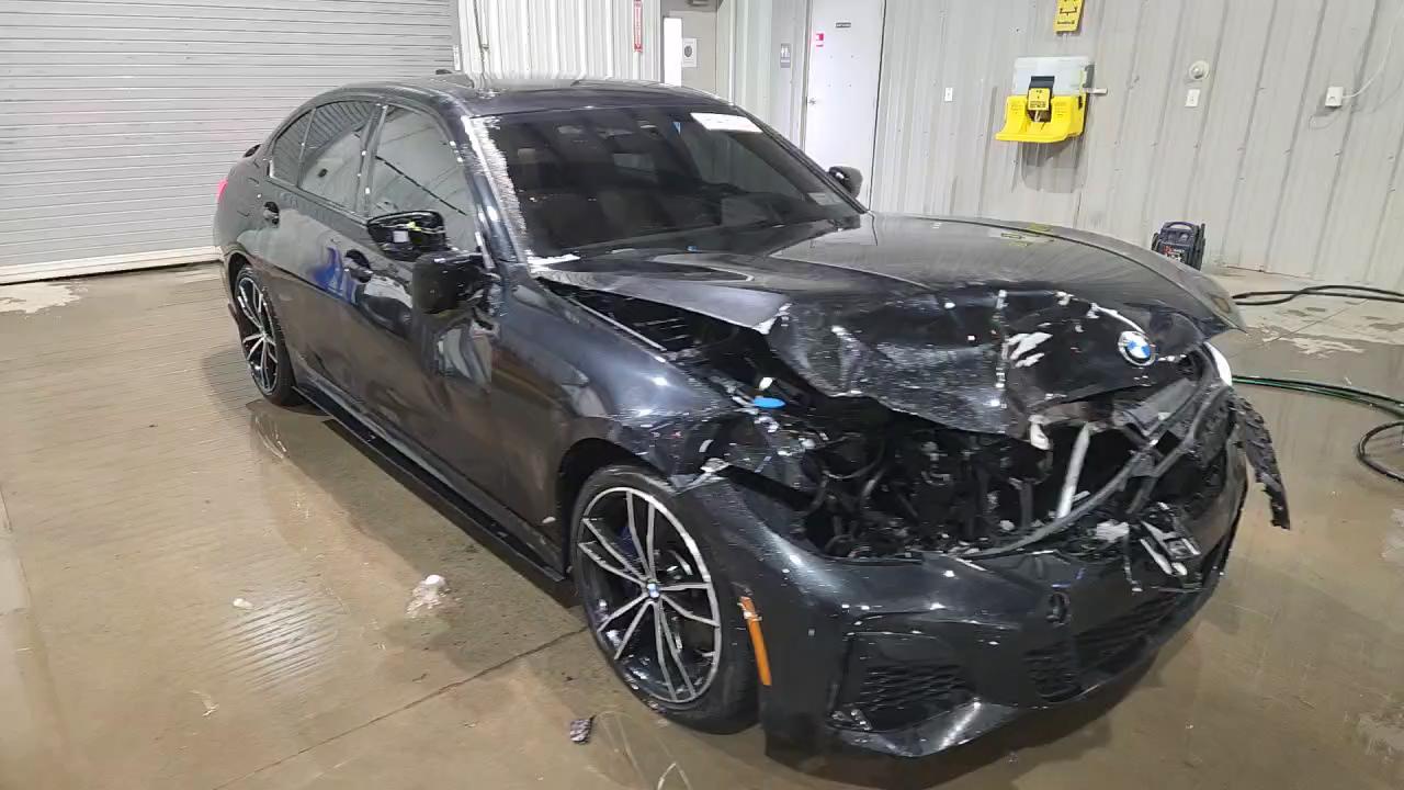 Фото: 3MW5U9J03N8C32289