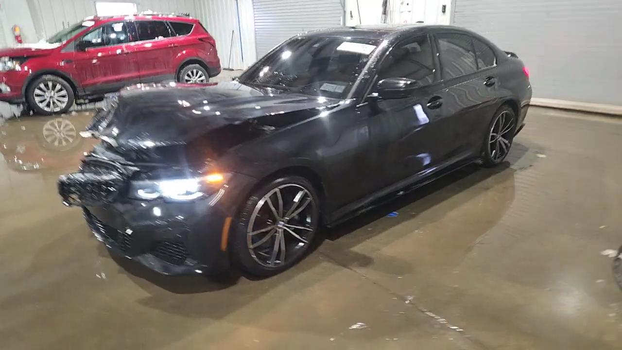 Фото: 3MW5U9J03N8C32289