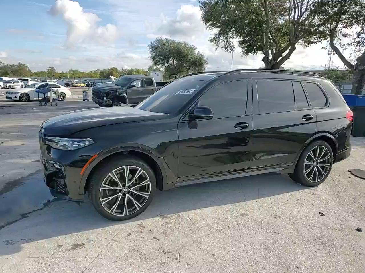 Фото: 5UXCW2C04L9C52578