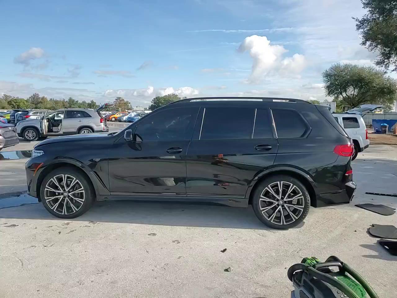 Фото: 5UXCW2C04L9C52578