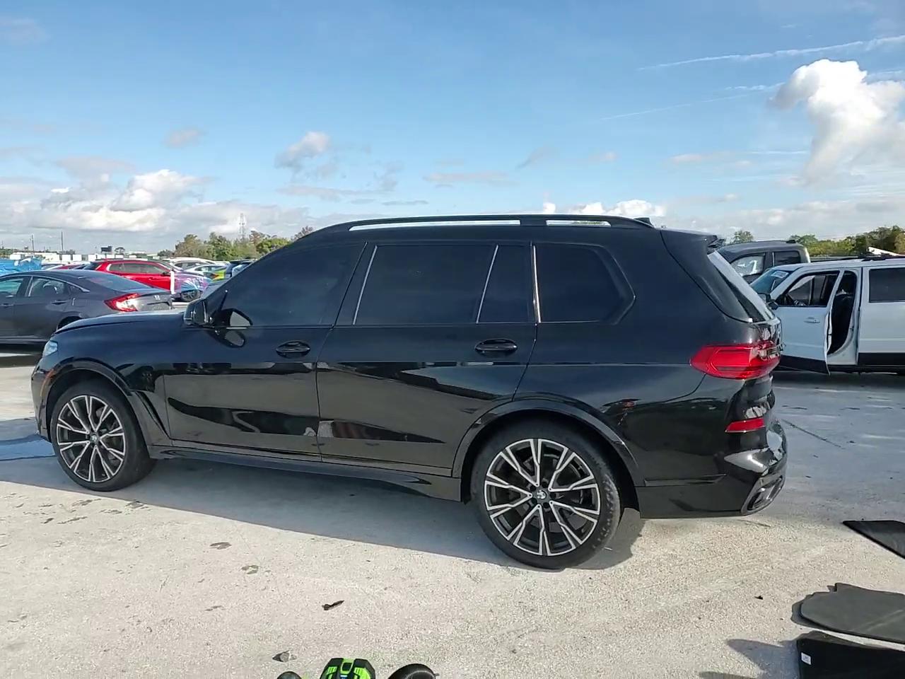 Фото: 5UXCW2C04L9C52578