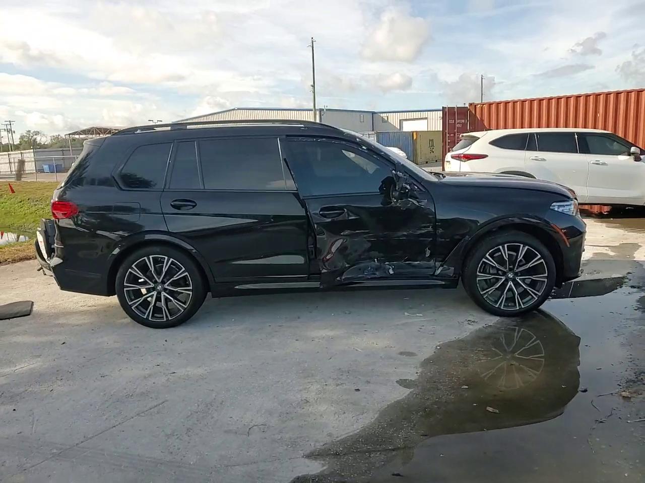 Фото: 5UXCW2C04L9C52578