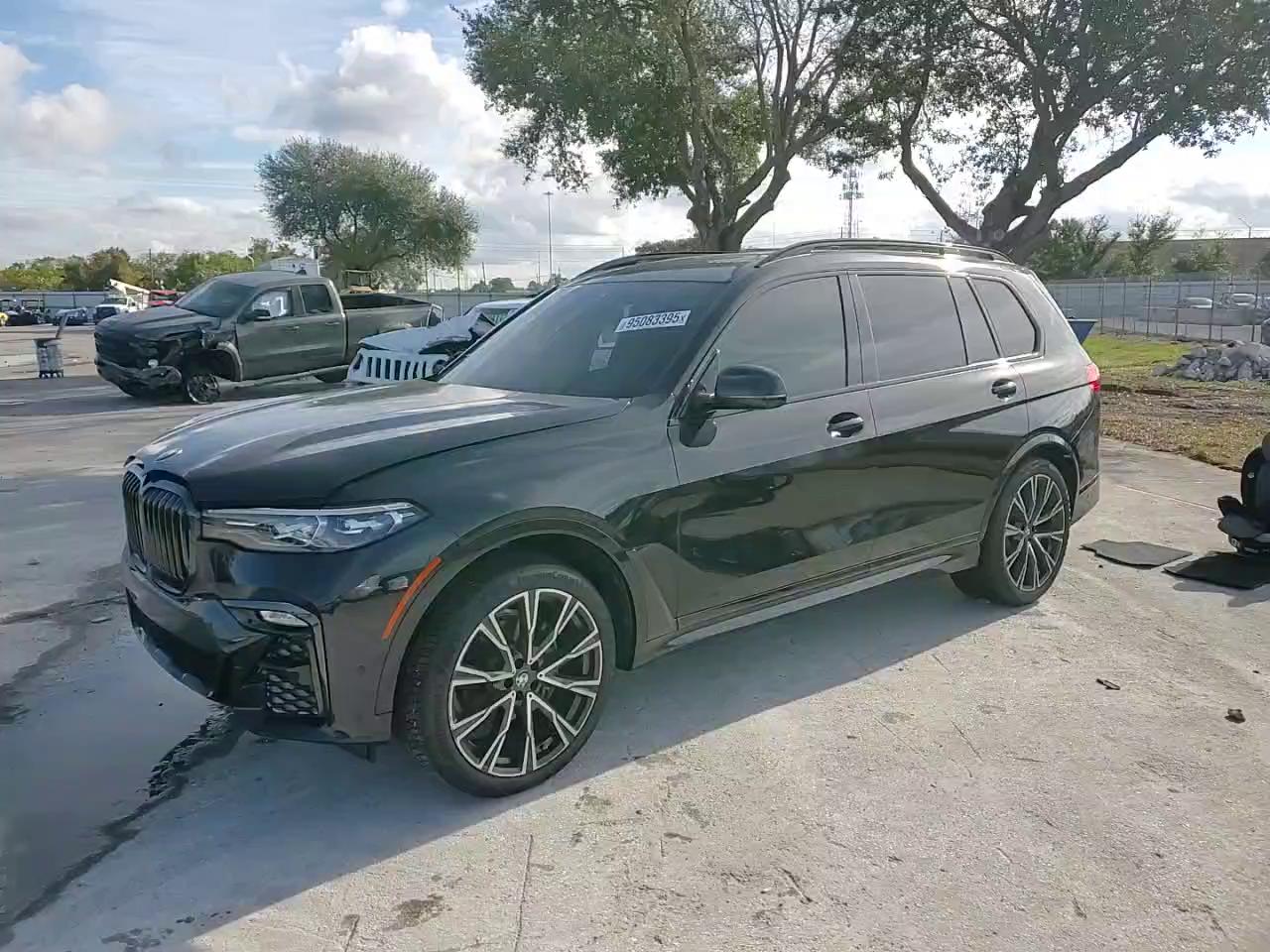 Фото: 5UXCW2C04L9C52578