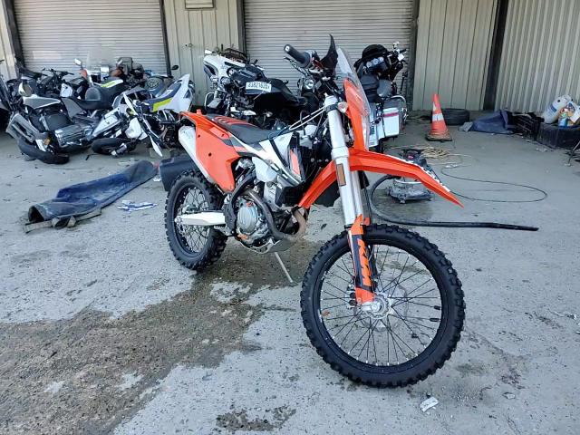 2017 Ktm 250 Exc-F VIN: VBKEXE402HM165835 Lot: 94735385