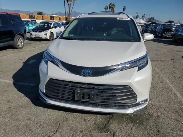 2023 Toyota Sienna Xle VIN: 5TDJRKEC4PS148166 Lot: 93880225