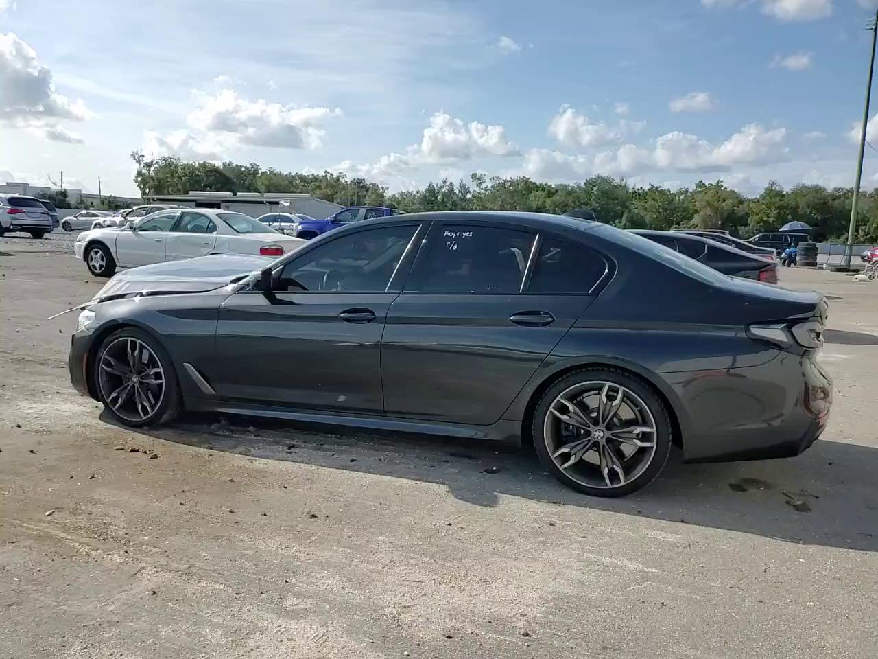 Фото: WBAJS7C03LCE13617