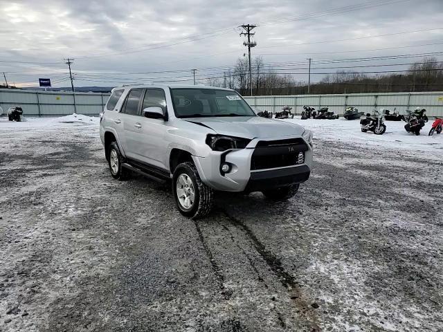 2015 Toyota 4Runner Sr5/Sr5 Premium VIN: JTEBU5JR5F5254317 Lot: 95732885