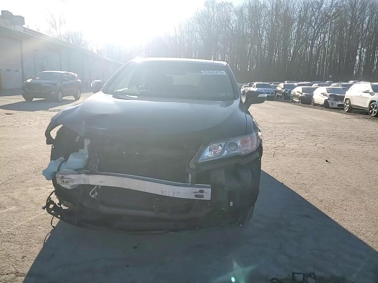 Фото: 5J8TB4H51FL028770