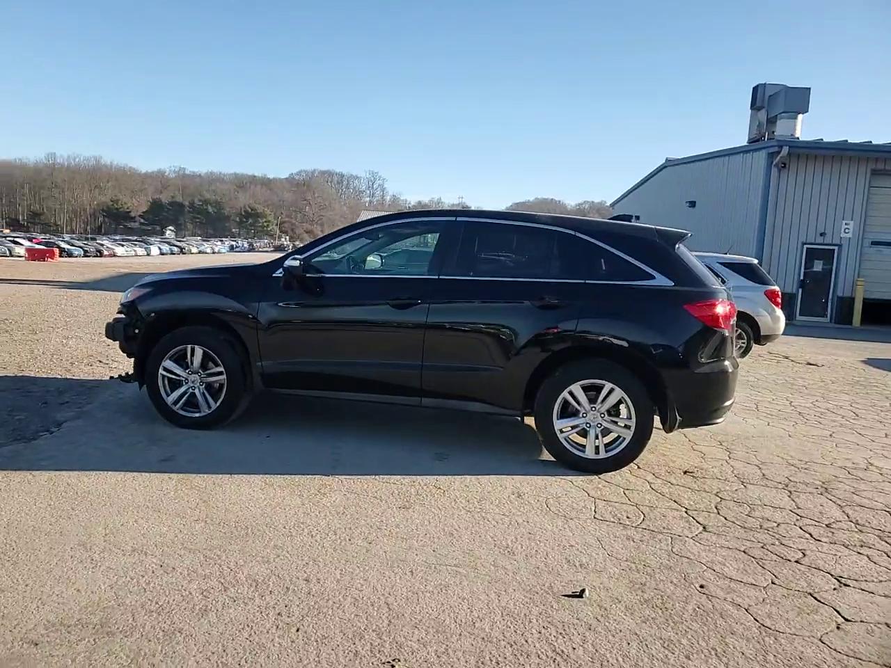 Фото: 5J8TB4H51FL028770