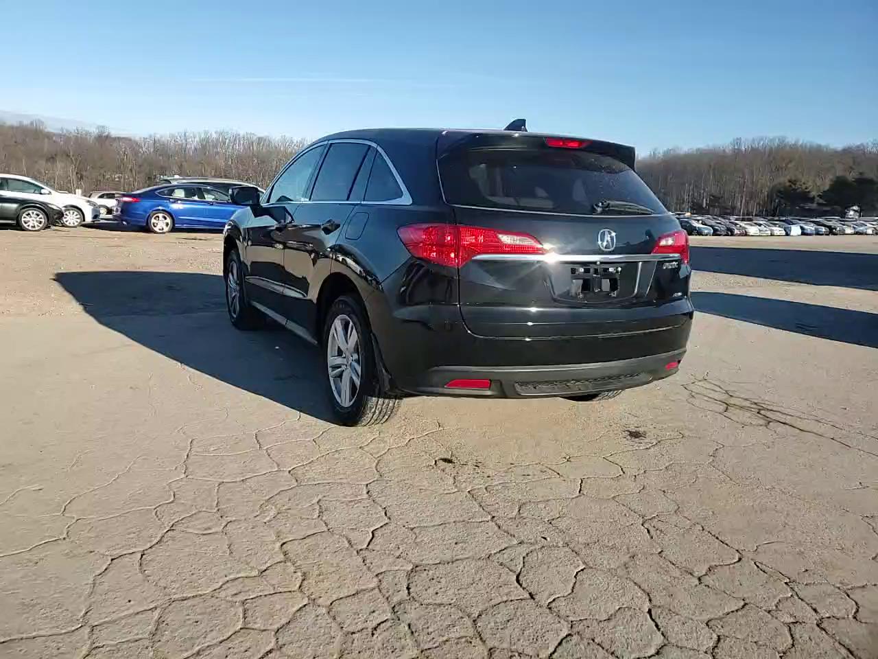 Фото: 5J8TB4H51FL028770