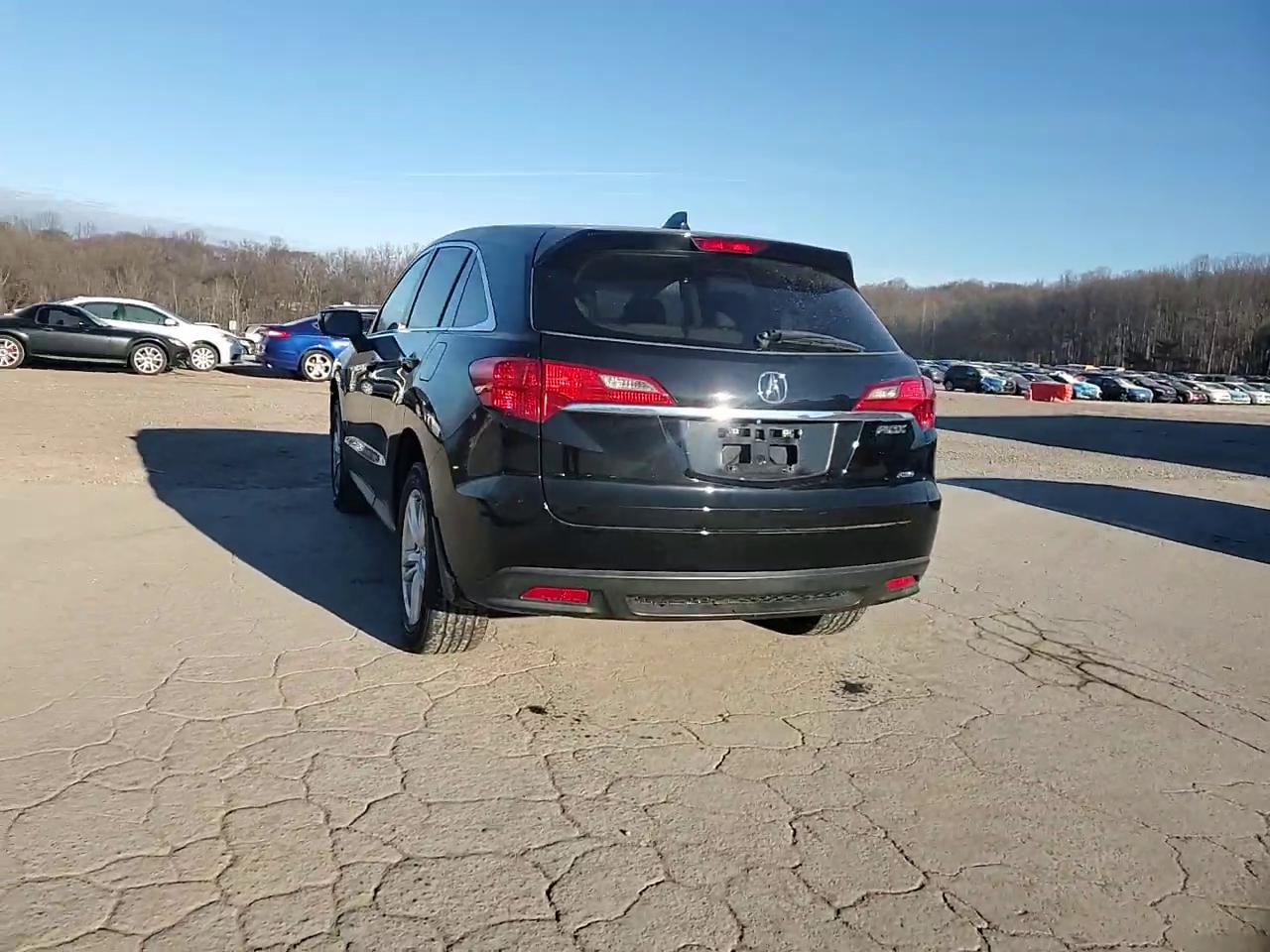 Фото: 5J8TB4H51FL028770