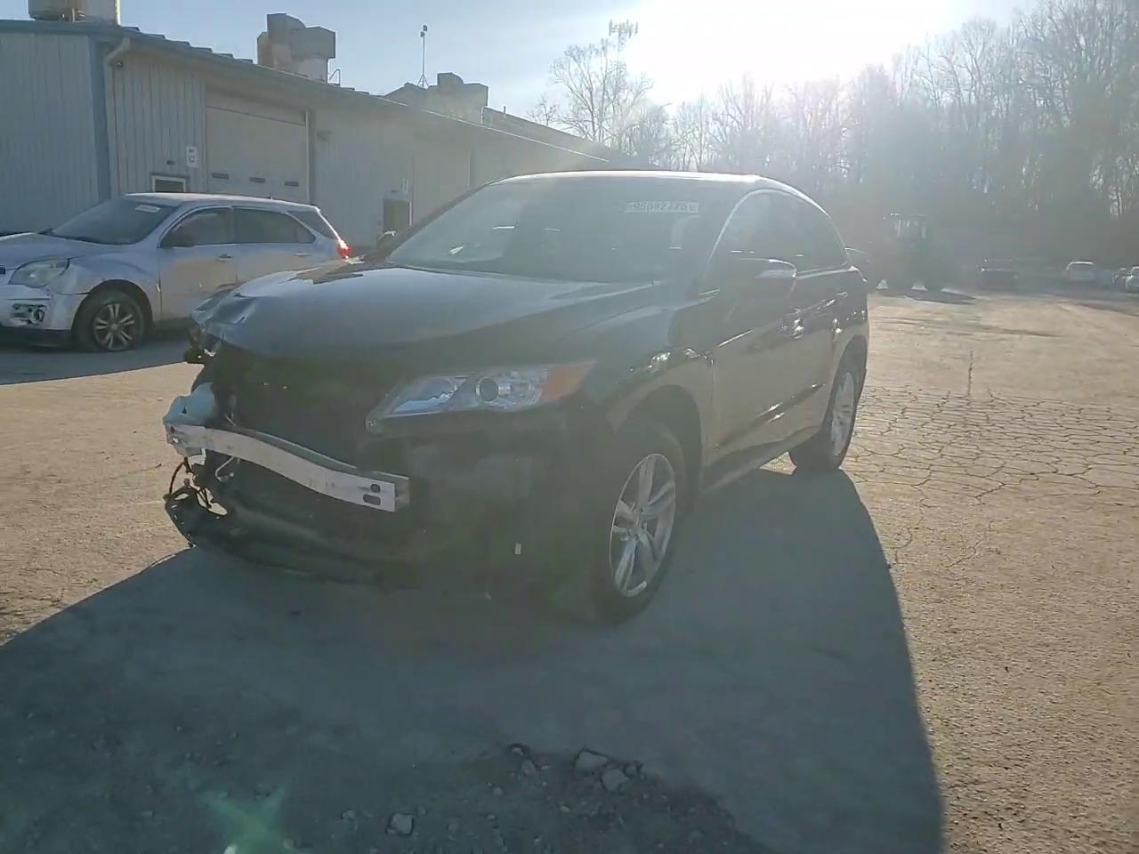 Фото: 5J8TB4H51FL028770