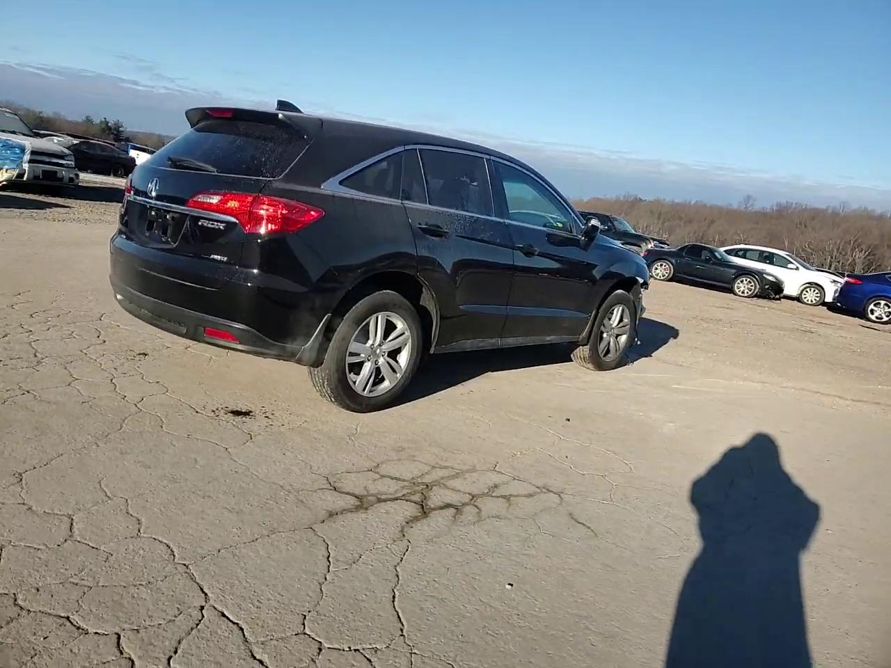 Фото: 5J8TB4H51FL028770