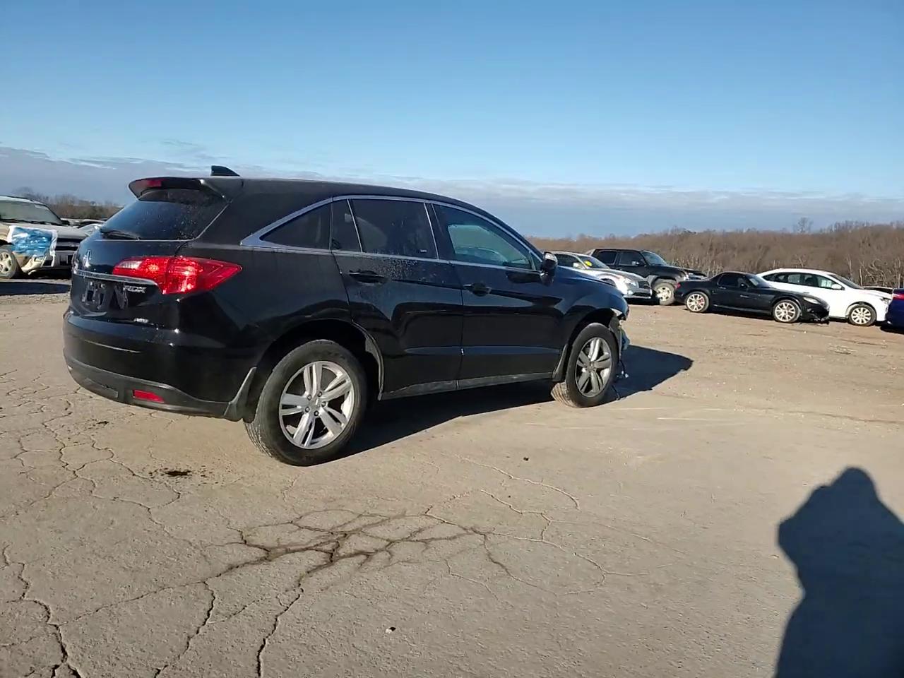 Фото: 5J8TB4H51FL028770