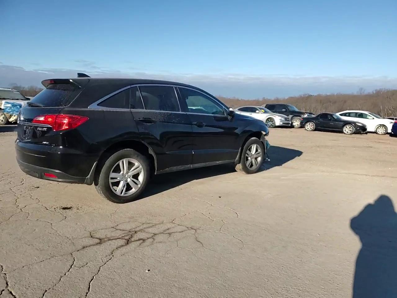 Фото: 5J8TB4H51FL028770