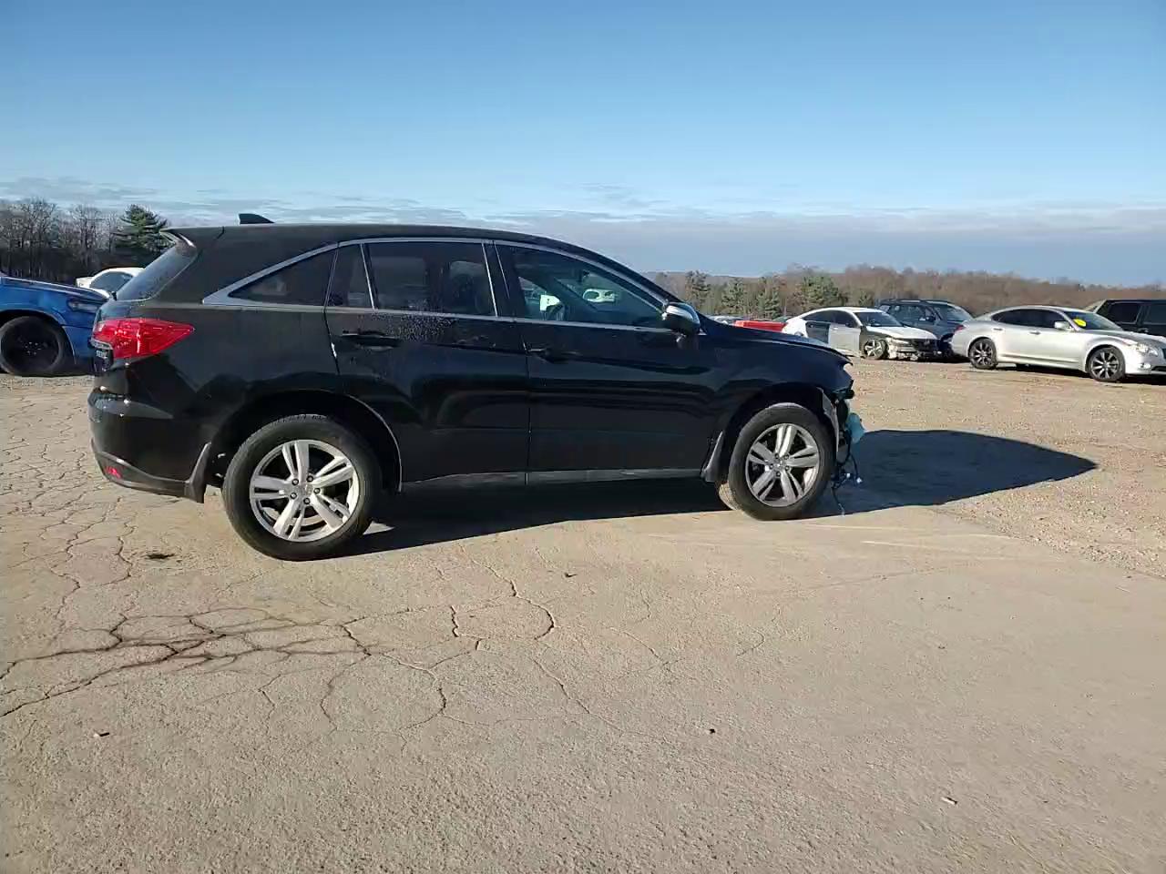 Фото: 5J8TB4H51FL028770