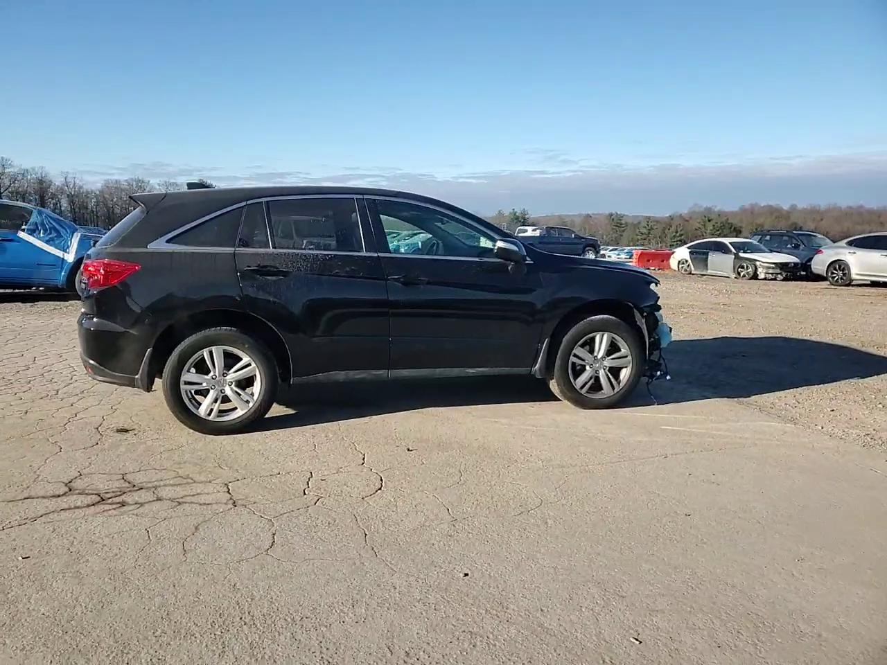 Фото: 5J8TB4H51FL028770