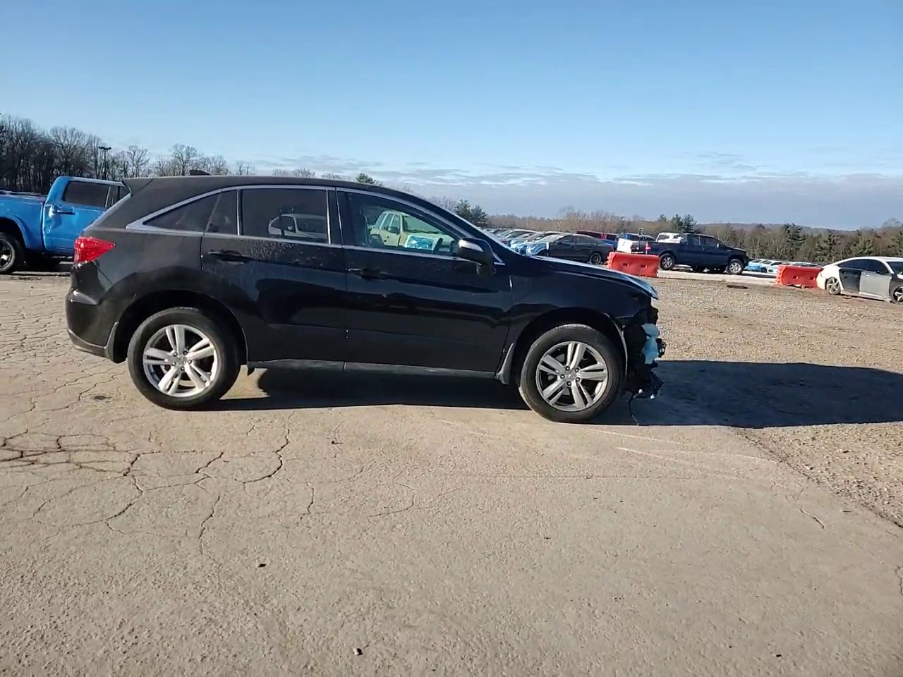 Фото: 5J8TB4H51FL028770