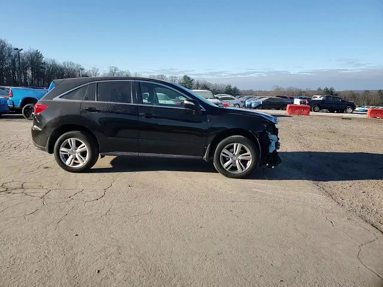 Фото: 5J8TB4H51FL028770