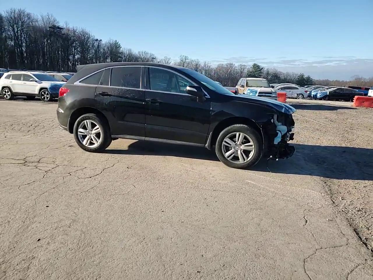 Фото: 5J8TB4H51FL028770