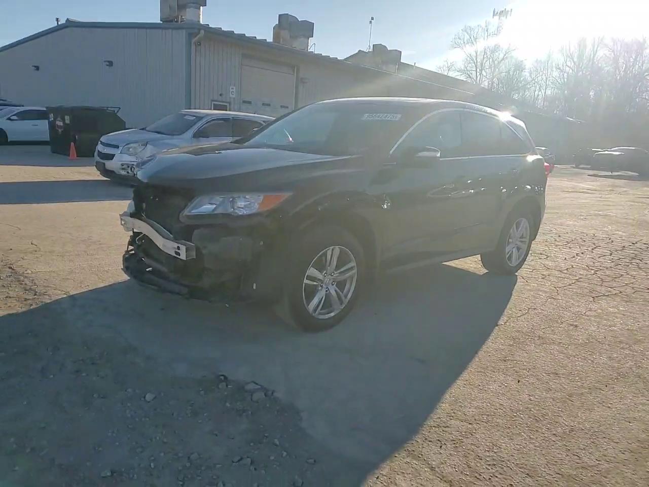 Фото: 5J8TB4H51FL028770