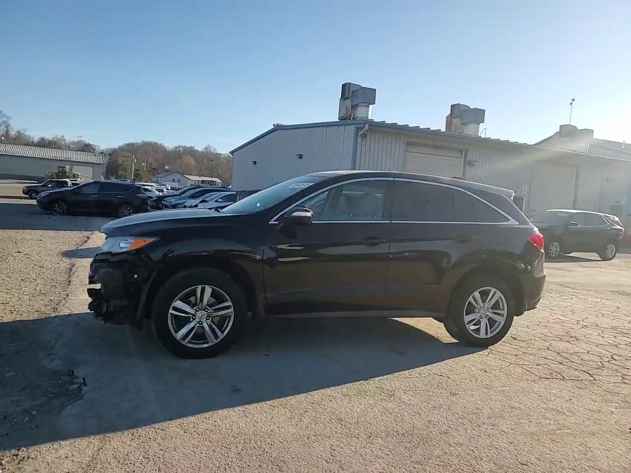 Фото: 5J8TB4H51FL028770