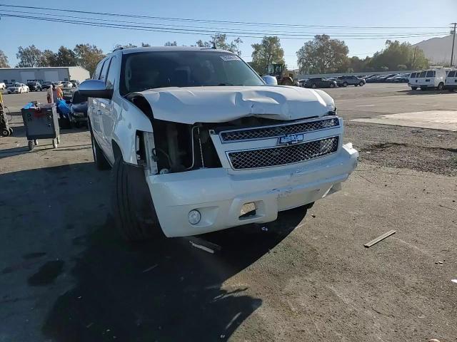 2011 Chevrolet Suburban K1500 Ltz VIN: 1GNSKKE31BR337414 Lot: 95306705
