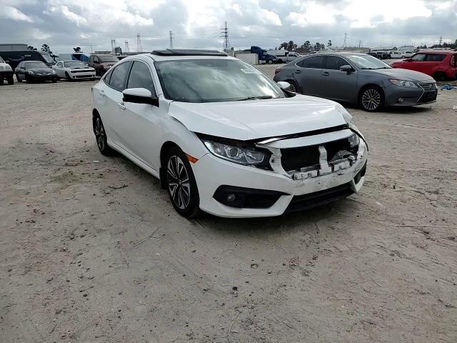 2017 Honda Civic Ex VIN: 19XFC1F40HE030197 Lot: 98080695