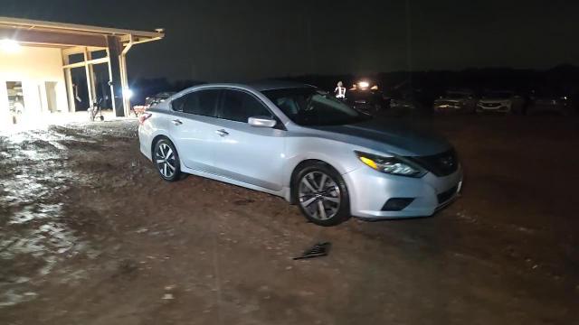 2017 Nissan Altima 2.5 VIN: 1N4AL3AP5HN311792 Lot: 94953925