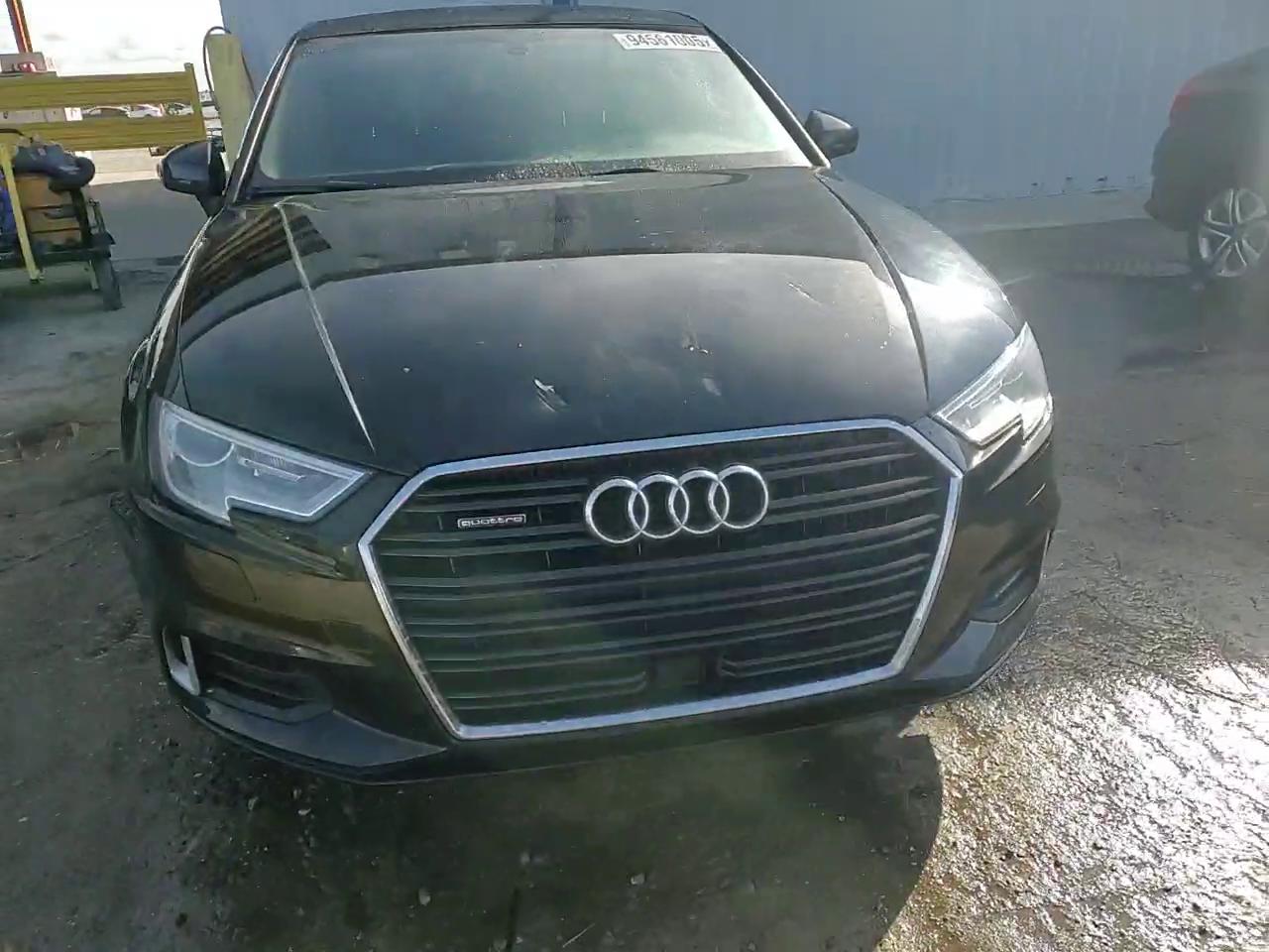 Фото: WAUB8GFF6J1043143