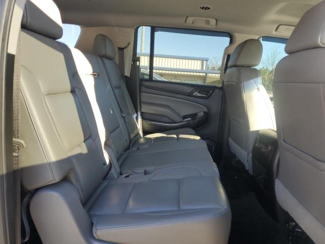 1GNSCHKC7JR369528 Chevrolet Suburban C1500 Lt