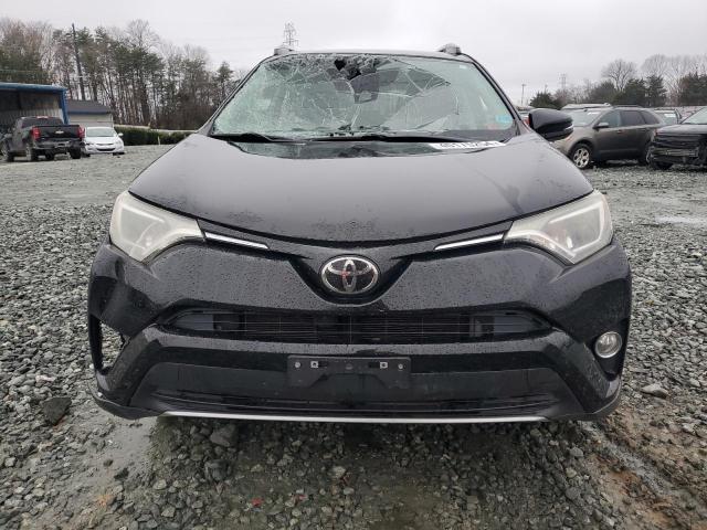 2T3WFREV0HW378165 Toyota Rav4 Xle