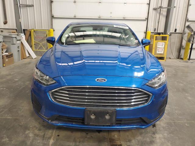 3FA6P0HDXKR151305 Ford FUSION SE