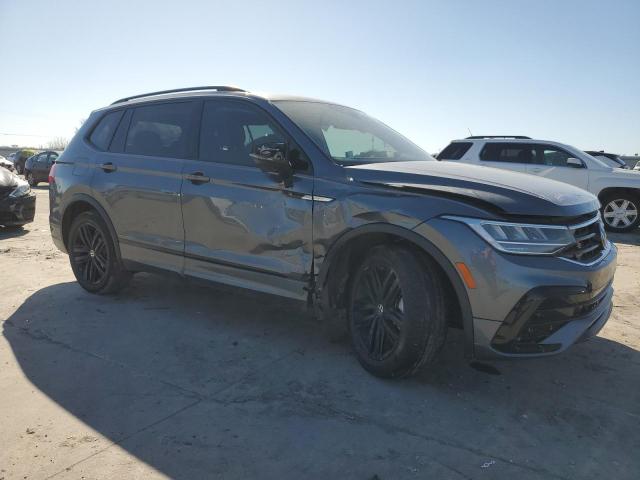 3VVCB7AXXNM110989 Volkswagen Tiguan Se R-line Black