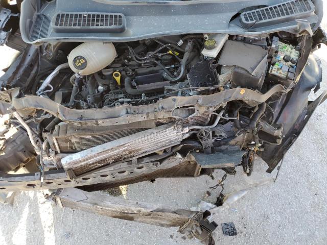 1FMCU0HD6KUA46660 Ford ESCAPE SEL