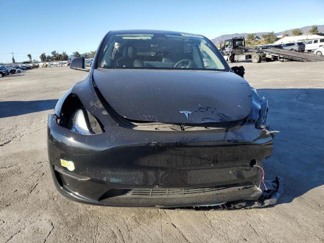 7SAYGDEE4NF384094 Tesla Model Y