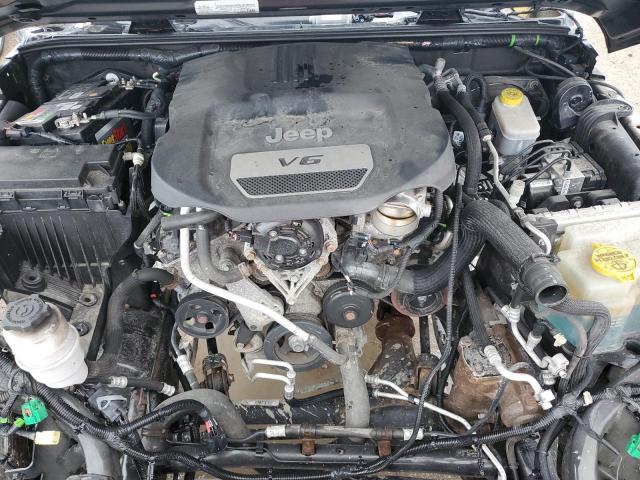 1C4BJWDG3JL815194 Jeep Wrangler Unlimited Sport