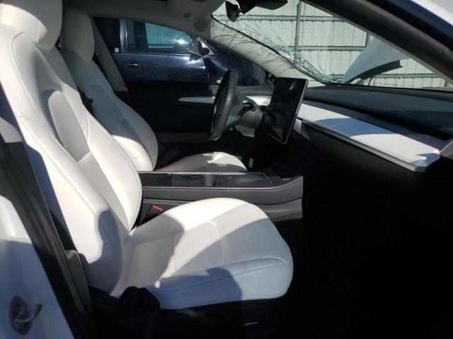 5YJ3E1EB7NF153403 Tesla MODEL 3
