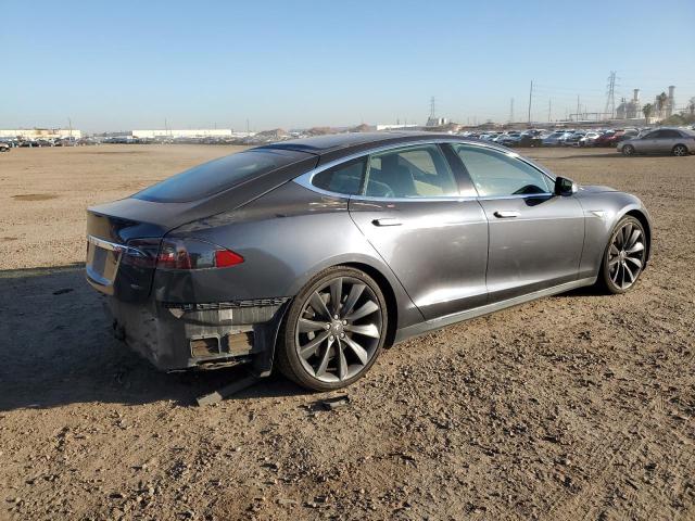 5YJSA1H24FF099725 Tesla Model S 85d