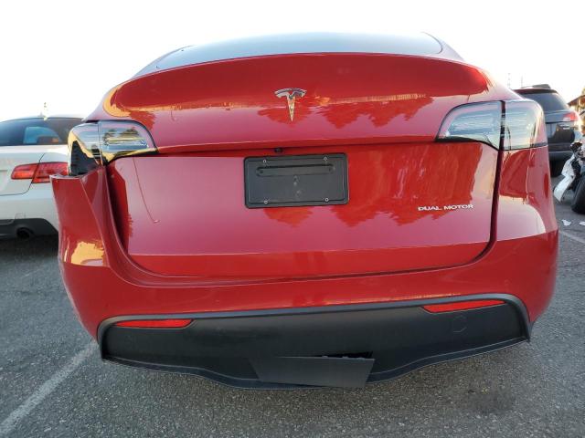 7SAYGDEE0NF542611 Tesla Model Y