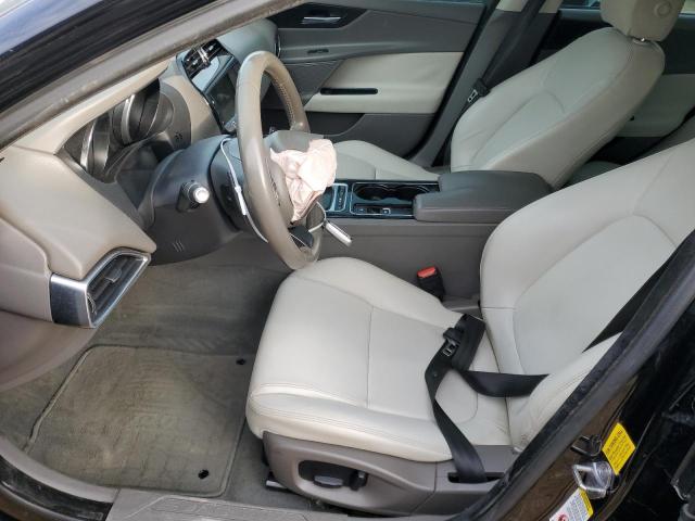 SAJAR4BG2HA965445 Jaguar XE