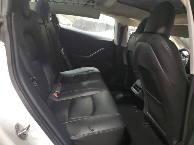 5YJ3E1EB9NF347687 Tesla MODEL 3