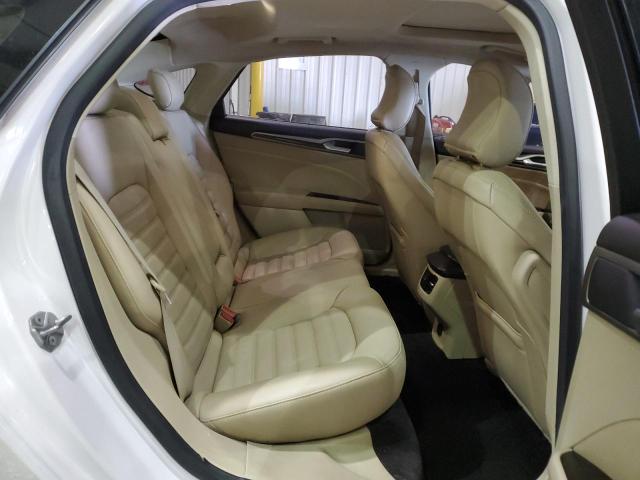 3FA6P0HD9FR180770 Ford FUSION SE
