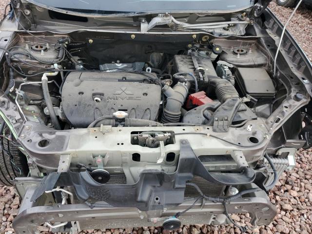 JA4AP3AU6HZ032049 Mitsubishi Outlander Sport Es