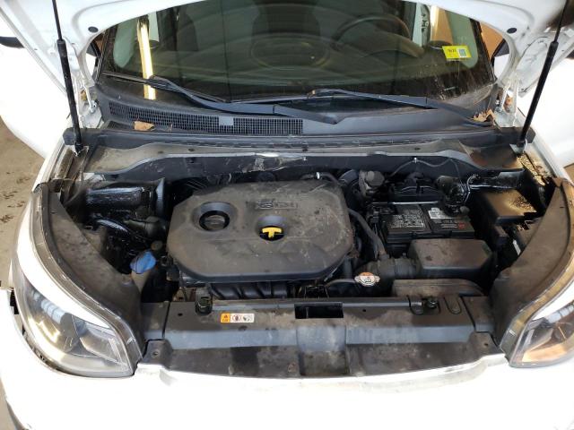 KNDJP3A55J7537371 KIA SOUL +