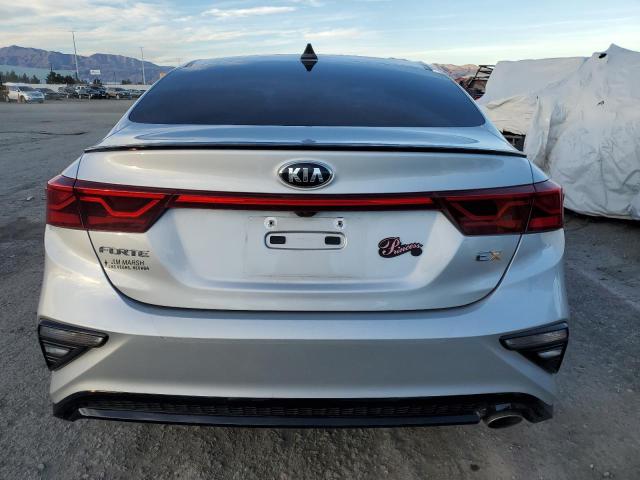 3KPF54AD9LE214016 KIA FORTE EX