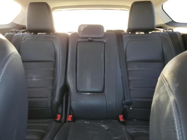 1FMCU0HD6KUA46660 Ford ESCAPE SEL