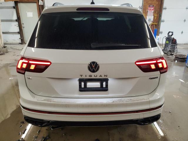 3VV8B7AXXPM010125 Volkswagen Tiguan Se R-line Black