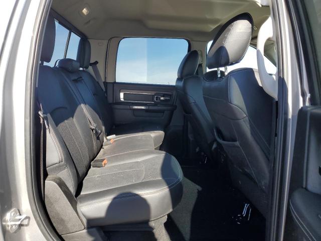 1C6RR7NM1KS749485 RAM 1500 Classic Laie